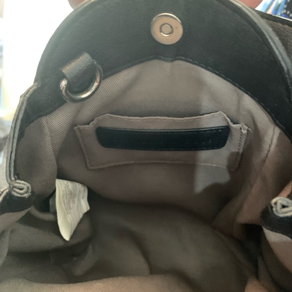 Leather Handbag - Picture 6 of 6